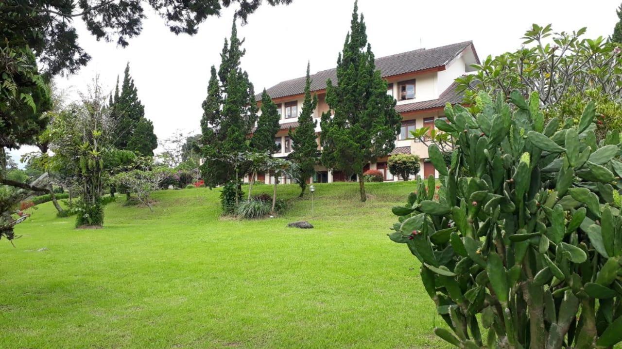 Grha Kasih Otel Bogor Dış mekan fotoğraf